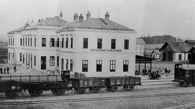 Severoz�padn� dr�ha - N�dra�� v N�meck�m Brod� v roce 1871, kr�tce po dokon�en�