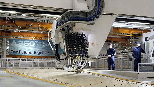 Kdla pro Airbus A350 XWB montuj britt zamstnanci v  zvod Broughton v severnm Walesu.  V tovrn pracuje  pes 5 000 lid a zakzky pro Airbus dvaj prci tak dalm dodavatelskm firmm.