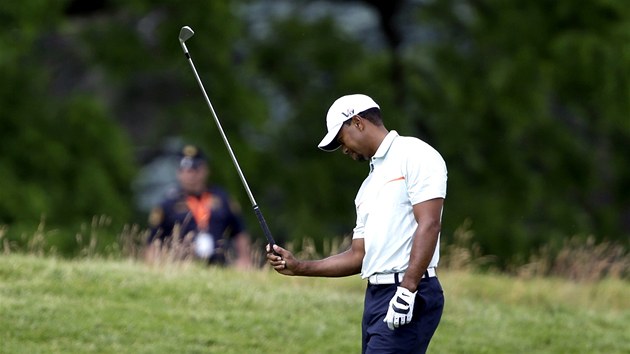 CO TO DLM. Tiger Woods na golfovm US Open. 