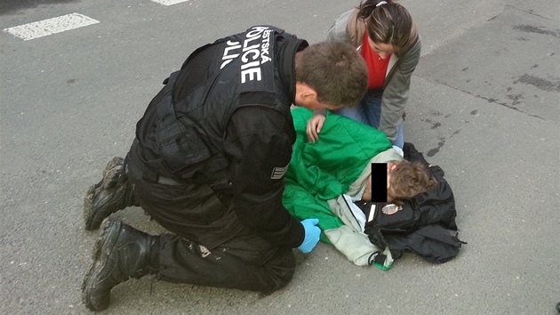Plzetí stráníci zachránili ivot chlapce v Ústí nad Labem.