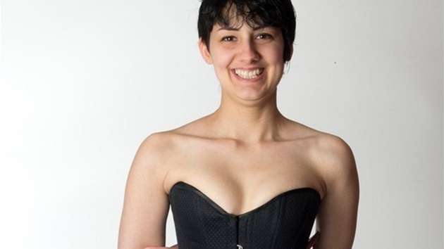 Michele K�bke chce dos�hnout, aby m�la v pase 38 centimetr�.