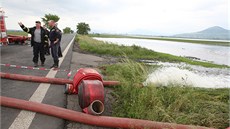 Kní oekávají, e vytopení lidé budou jejich pomoc potebovat, a na n pozdji dolehne stres a pocity beznadje.