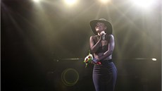 R'n'B zpvaka Alicia Keys si na praském koncert v O2 Arén doslova podmanila...