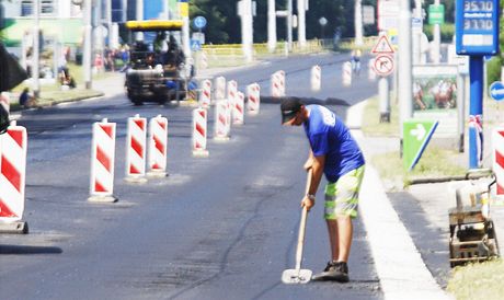 Lidé, kteí li v uplynulých dnech kolem stavby, se domnívají, e pracovní