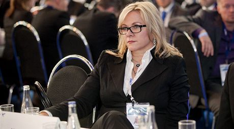 Jana Nagyová dostávala na Úadu vlády výrazn vyí odmny ne vrchní editelé sekcí za pedchozích vlád.