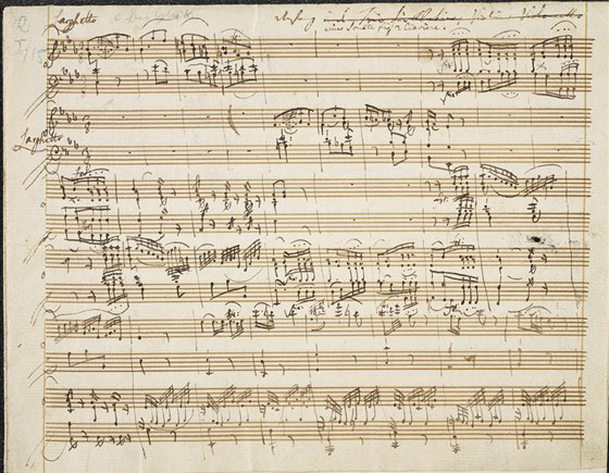 Mozartova skladba pro dva klavíry - originál partitury je jedním z klenotů