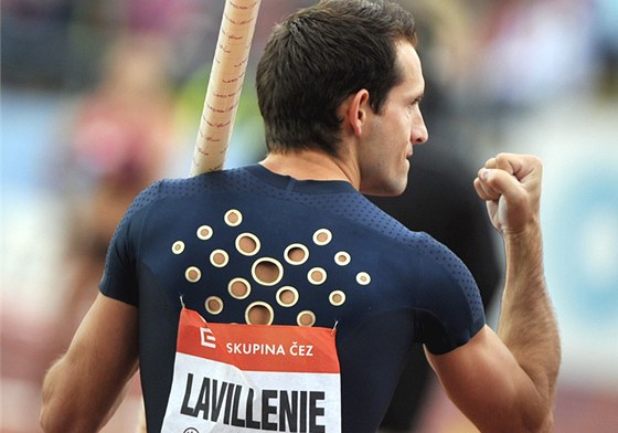 Francouzský tyka Renaud Lavillenie na Zlaté trete.