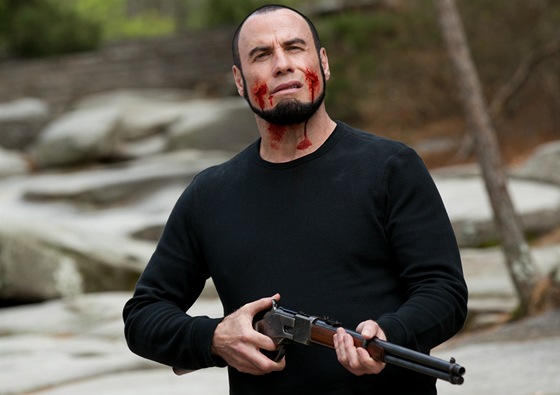 John Travolta ve filmu Sezona zabíjení.