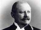 Karel Gro, primátor Prahy v letech 1906-1918. Na medailonu je patrná podobizna