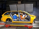Crash test vozidla s plným zavazadlovým prostorem