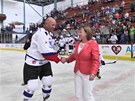 Manelka prezidenta Ivana Zemanová dorazila na dobroinný hokej do Uherského