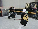 MALÝ JÁGR. Na Jaromíra Jágra si v Bostonu mete zahrát i ped arénou TD Garden.