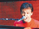 Paul McCartney a jeho první koncert v Praze (6. ervna 2004)
