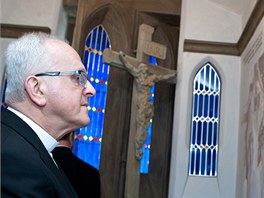 Biskup Jan Baxant slouil 24. ervna 2013 mi ve vzeské kapli v Teplicích.
