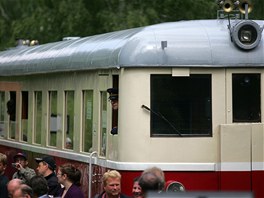 Slavnostní otevření obnovené části železnice v Horním Slavkově.