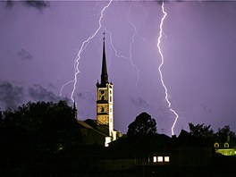 Letní bouka ve Frymburku