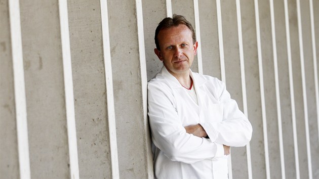 Rakovinu slinivky včas odhalí ze vzorku krve. Vědci zdokonalují nadějnou metodu