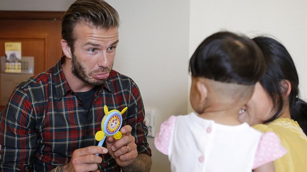 David Beckham navtvil nemocn dti.