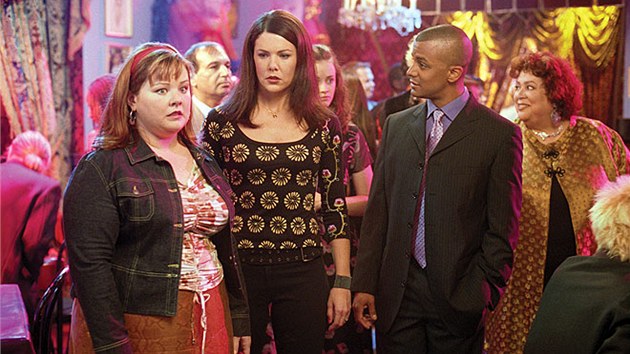 Melissa McCarthy, Lauren Grahamová a Yanic Truesdale v seriálu Gilmorova děvčata (2000)