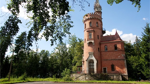 Goethova vyhlídka v Karlových Varech se na pár dní zm�ní ve festivalových klub...