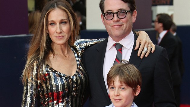 Sarah Jessica Parkerová, Matthew Broderick a jejich syn James (25. června 2013)