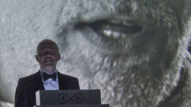 Zah�jen� 48. ro�n�ku MFF Karlovy Vary - moder�tor Marek Eben (28. �ervna 2013)