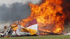 Nehoda p�i Vectren Air Show na leti�ti ve m�st� Dayton v Ohiu (22. �ervna 2013)