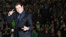 John Travolta na ve�erní projekci filmu Pomáda v letním kin� (28. �ervna 2013)