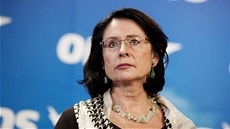 Miroslava N�mcová p�i vyhlá�ení výsledk� voleb do Senátu (20. �íjna 2012)