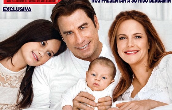 John Travolta, Kelly Prestonová a jejich dcera Ella a syn Benjamin (2011)