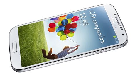 Samsung Galaxy S 4 je prodejní trhák