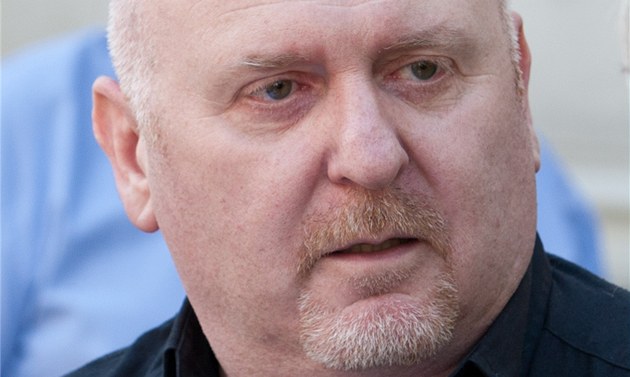 Novou pravoslavnou církev zakládá propu�t�ný teplický kn�z Ev�en Freimann