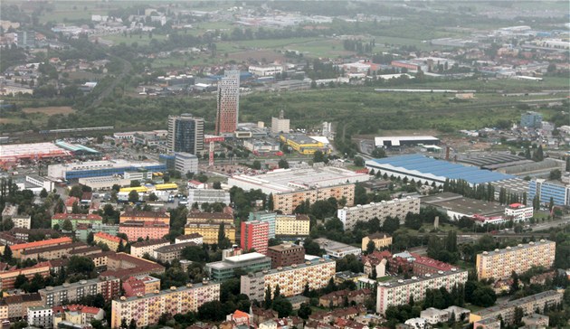 AZ Tower shlíží na Brno už deset let. Vyšší být nemůže i kvůli letadlům