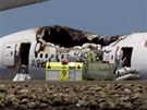 Trosky Boeingu 777 spolenosti Asiana Airlines, který v sobotu havaroval a