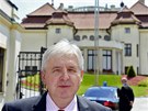 Premiér Jií Rusnok jednal v Kramáov vile o dalích moných kandidátech an