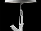Svtelné výstely. Autorem Gun Lamp je Philippe Starck. Bulb, cena 48 134 K