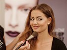 eská Miss 2012 Tereza Chlebovská bhem líení ped pehlídkou