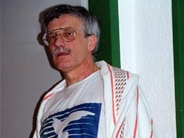 Vclav Klaus na stranickm tenisovm turnaji ODS v dubnu 1992.