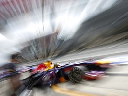 Sebastian Vettel s vozem Red Bull v trninku Velk ceny Nmecka formule 1.