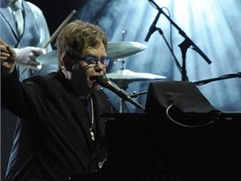 Hold Springsteenovi vzdal i Elton John. 