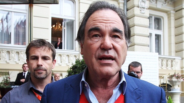 Reisr a producent Oliver Stone v Karlovch Varech