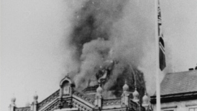 Osudný 10. listopad 1938. Opavská synagoga hoří.