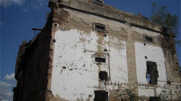 V Okrouhlici na Havlkobrodsku se ztila st star budovy.
