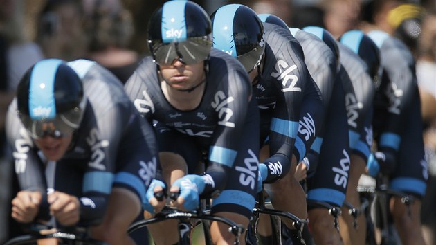 Cyklist stje Sky Procycling v asovce drustev na Tour de France,