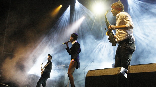 Z vystoupen Parov Stelar Band na festivalu Rock for People (3. ervence 2013)