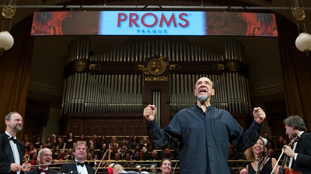 F. Murray Abraham a esk nrodn symfonick orchestr