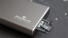 MobileLite pete nejen microSDHC karty, ale i microSDXC s kapacitou a 64 GB.