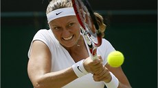 TAKHLE TO PJDE. Petra Kvitová v osmifinále WImbledonu proti Carle Suárezové