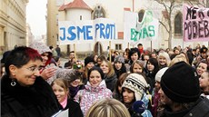 Takto se vzedmul studentský odpor proti slu�ování st�edních �kol v Pardubicích...