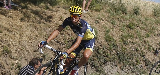 esk cyklista Roman Kreuziger v ele skupiny v 16. etap Tour de France